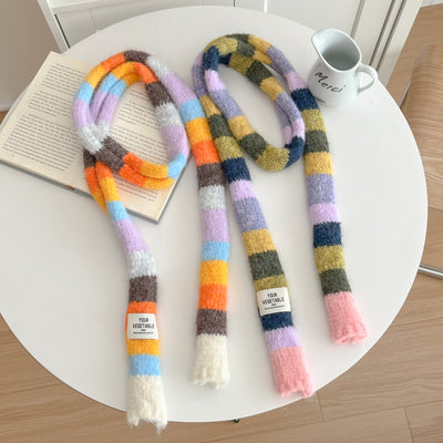 Bufanda Larga Retro Arcoíris Tejida con Diseño Elegante y Corte Slim - Image 3