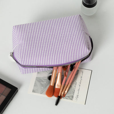 Bolsa de Cosméticos de Viaje con Rayas Bordadas - Image 18
