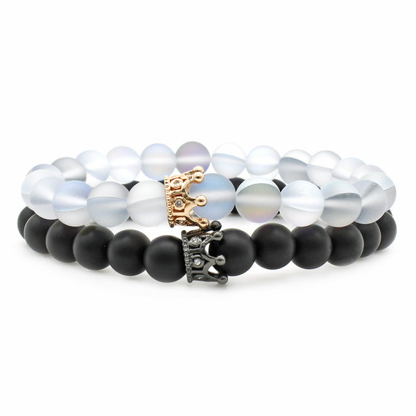 Pulsera de Piedra Volcánica Blanca 8MM con Circones Incrustados y Corona