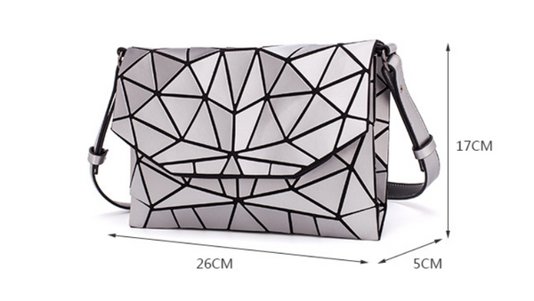 Bolsa Cuadrada Lingge de Hombro - Versátil y Elegante