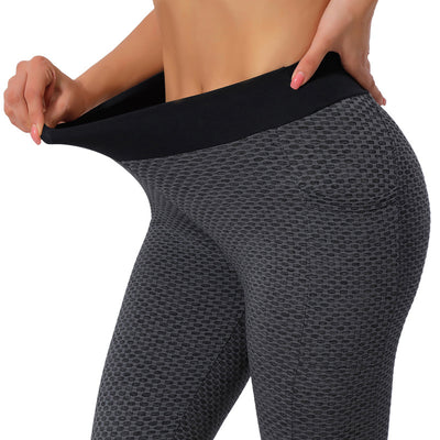 Pantalones de Yoga Cortos y Ajustados Efecto Durazno - Image 33