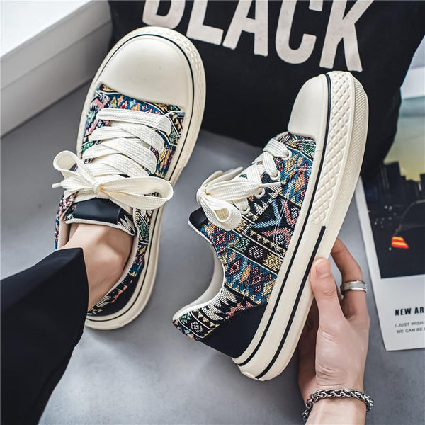 Zapatillas de Lona con Bordado de Graffiti