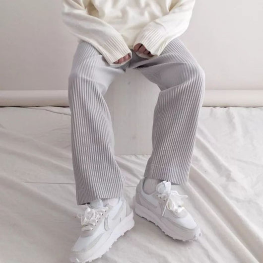 Pantalones Rectos de Cintura Media en Colores Lisos - Estilo Europeo y Americano - Image 10