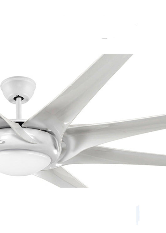 Restaurante Moderno con Lámpara de Techo y Ventilador Integrado - Image 6