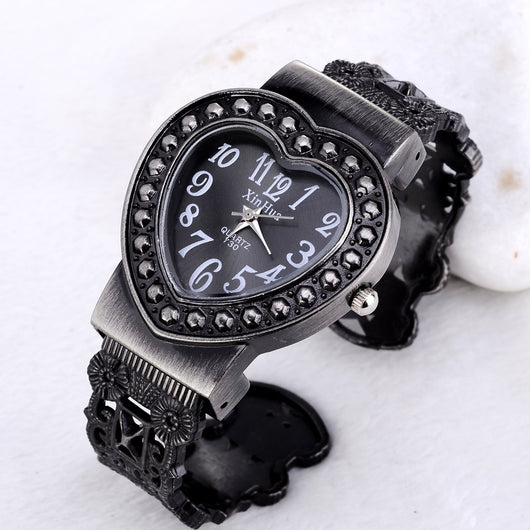 Reloj de Pulsera de Cuarzo para Niña con Corazón Melocotón y Diamantes Completos - Image 5