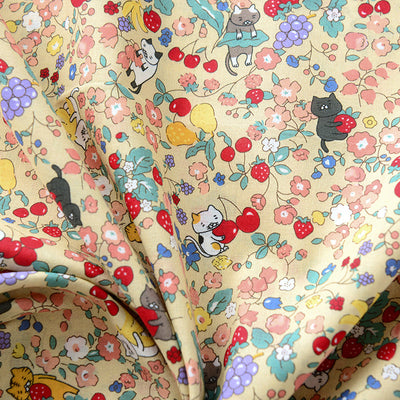 Ropa de Algodón con Estampado Floral Caricaturizado - Image 20