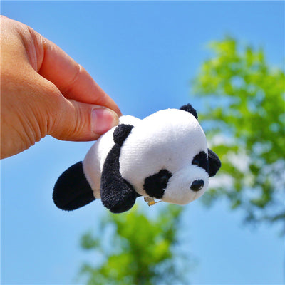 Peluche Panda Rojo de Malla Suave - Image 17