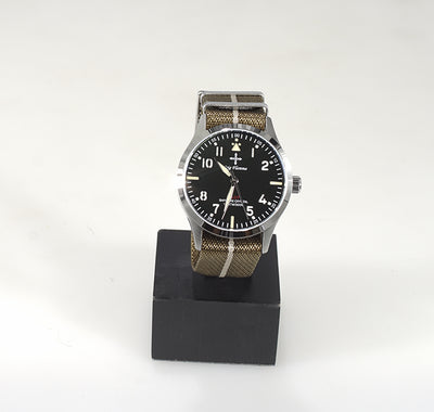 Reloj Deportivo de Acero Inoxidable con Banda de Nylon - Image 17