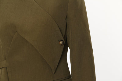 Blazer Ajustado de Corte Irregular para Hombre - Colección Industrial - Image 17