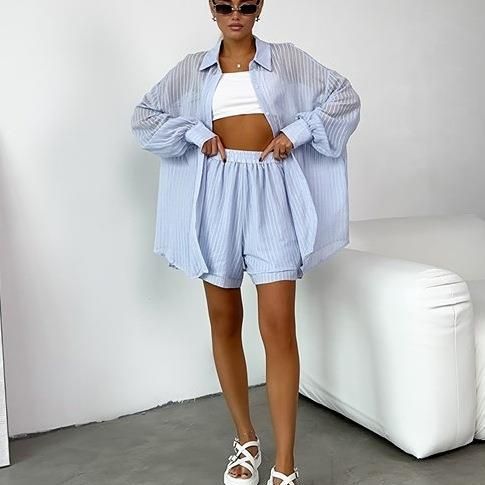 Conjunto de Dos Piezas: Blusa Texturizada Manga Larga y Shorts Casuales para Verano