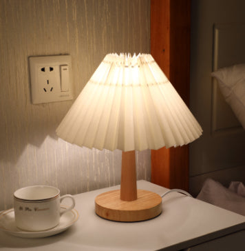 Lámpara de Mesa Plisada Vintage USB, Luz Regulable Estilo Coreano - Image 8