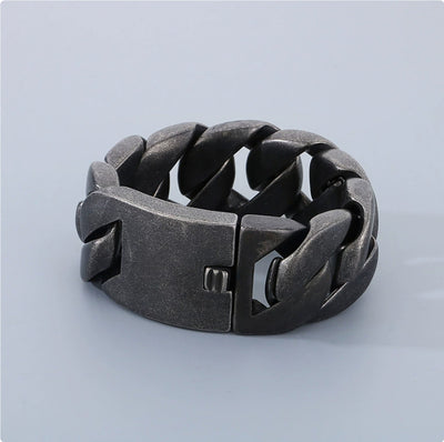 Pulsera de Acero Titanio Chapada en Oro para Hombre - Diseño Texturizado y Elegante - Image 9