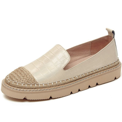 Zapatos de Cuero Charolado con Punta Redonda