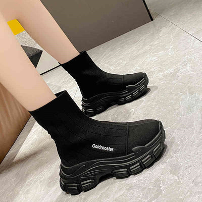 Botas Deportivas de Suela Gruesa con Altura Aumentada y Tecnología Flyknit
