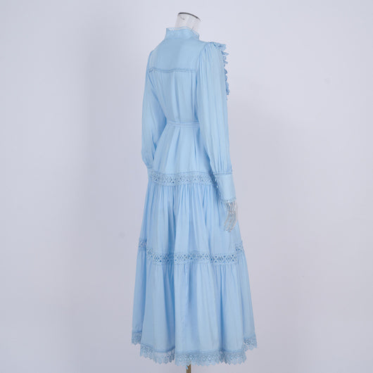 Falda Larga Elegante con Blusa Bordada y Mangas Linterna Ajustadas - Image 4