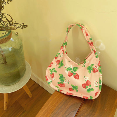 Bolsa Axilar de Diseño Francés con Estampado de Fresa - Image 3