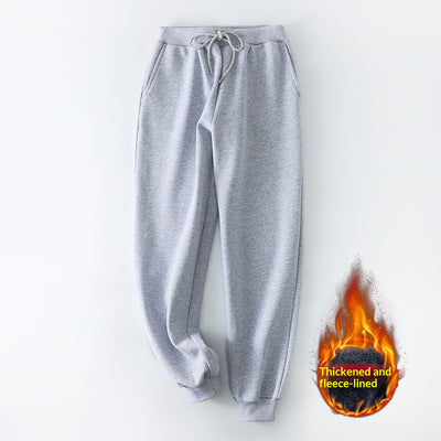 Conjunto Navideño Familiar: Pijama Polar con Capucha para Padres e Hijos - Image 7