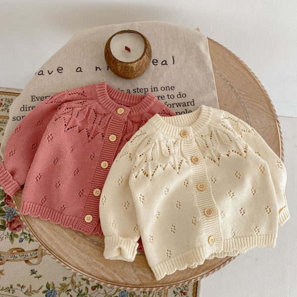 Chaqueta Tejida Calada para Niños - Diseño Versátil y Fresco