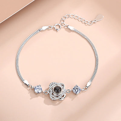 Pulsera de Plata con Doble Corazón y Proyección para Mujer - Image 10