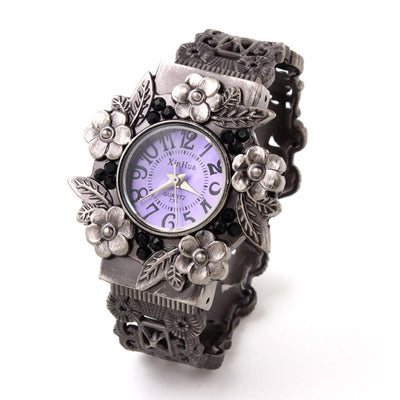 Reloj de Cuarzo con Flores en Relieve - Image 44