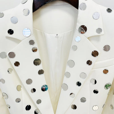 Blazer Elegante con Detalles de Perlas y Botón Decorativo - Image 5