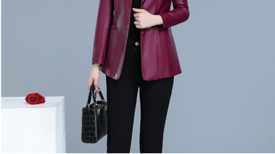 Chaqueta de Cuero Corta para Mujer con Cuello Solapa y Ajuste Slim - Image 14