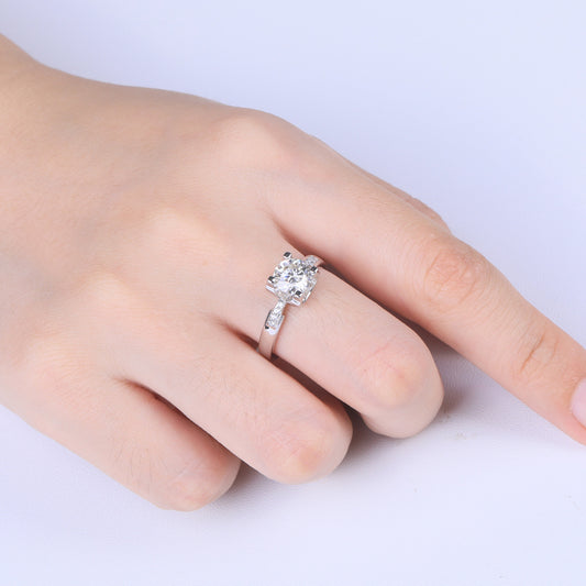 Anillo de Diamante Clásico para Compromiso