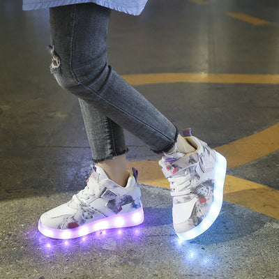 Zapatillas Deportivas Infantiles Ligeras con Suela Flexible y Luces LED - Image 7