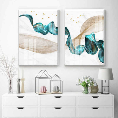Tríptico Abstracto Dorado con Líneas de Humo - Colección Moda Contemporánea - Image 2