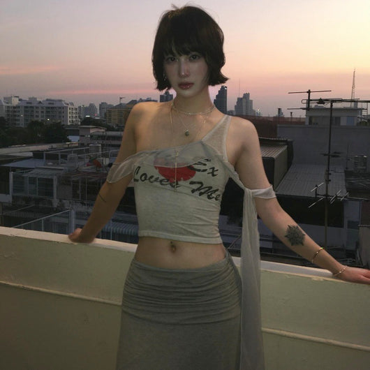 Blusa Fresca de Tirante Oblicuo para Verano - Image 16