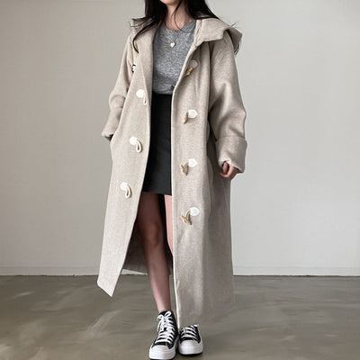 Abrigo de Lana con Capucha y Botones de Cuerno para Mujer - Image 3