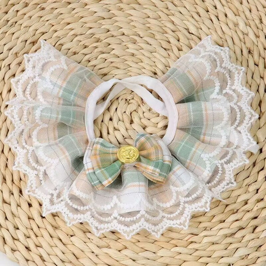 Babero Decorativo para Gatos con Encaje y Moño - Protector de Saliva - Image 11