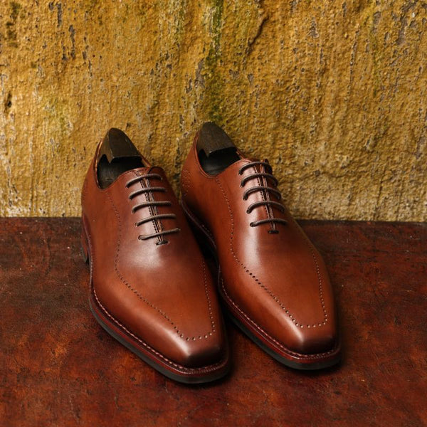 Zapatos de Cuero Vintage con Punta Afilada y Cordones - Resistentes y Elegantes