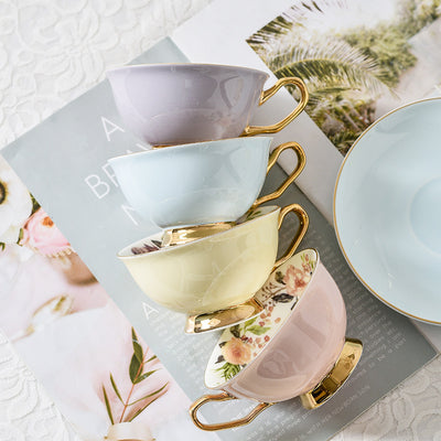 Juego de Taza y Platillo de Café Premium Elegante - Image 14