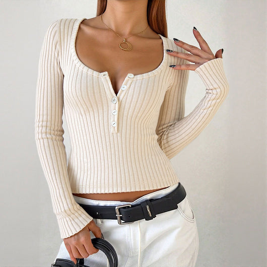 Suéter Elegante Tipo Polo con Cuello en U y Botones - Ajuste Slim Americano - Image 3