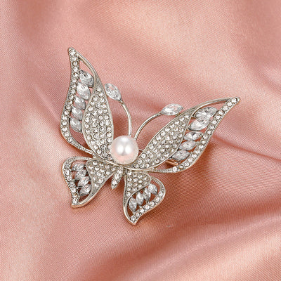 Broche Mariposa con Diamantes - Joyería de Alta Calidad - Image 5