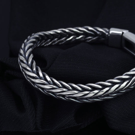 Pulsera Tejida en Plata S925 Estilo Quilla para Hombre - Image 4