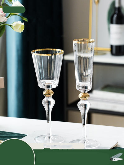 Copa de Vino Elegante y Refinada - Image 14