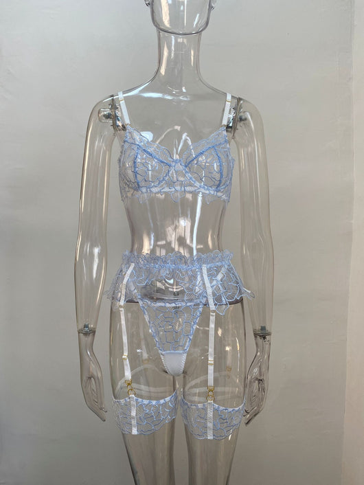 Conjunto de Lencería Transparente de Tres Piezas con Encaje Floral - Image 29