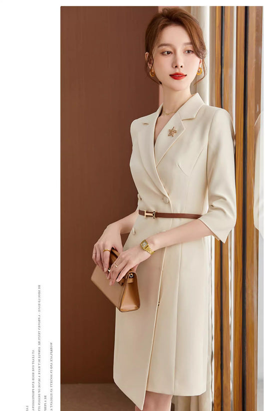 Traje Blanco Ejecutivo de Elegancia Profesional - Image 6