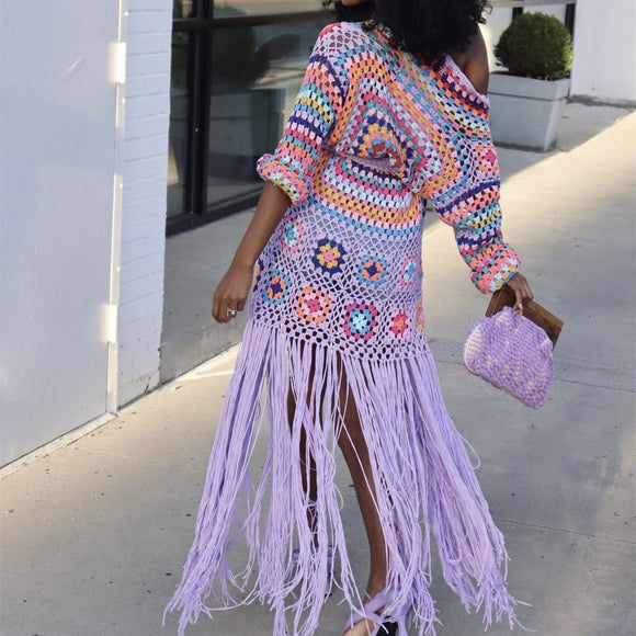 Cardigan Tejido a Mano con Flecos y Diseño Asimétrico Multicolor