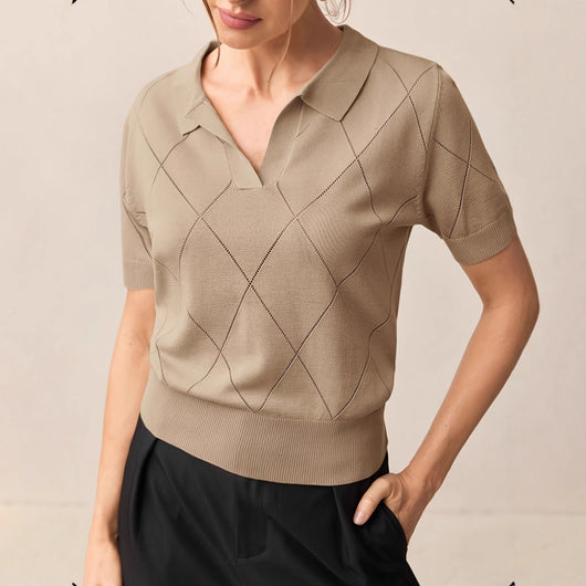 Suéter Cuello Alto Punto Diamante Manga Corta para Mujer - Image 5