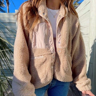 Cardigan Corto de Lana de Cordero Premium
