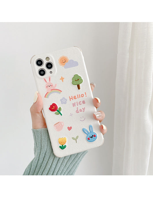 Funda para iPhone con Diseño Bordado de Osito y Conejito - Image 7