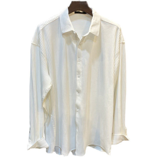 Camisa Blanca Casual con Rayas Oscuras - Diseño Moderno y Versátil - Image 2
