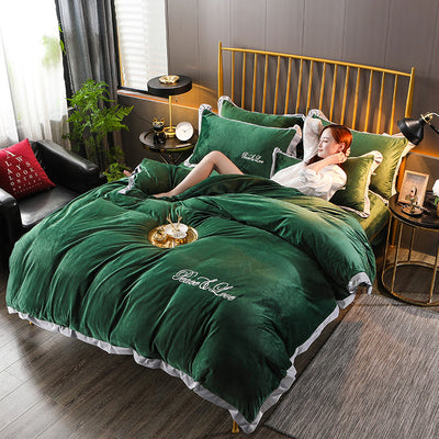 Juego de Cama Cuatro Piezas Terciopelo Cristal con Bordado - Image 17