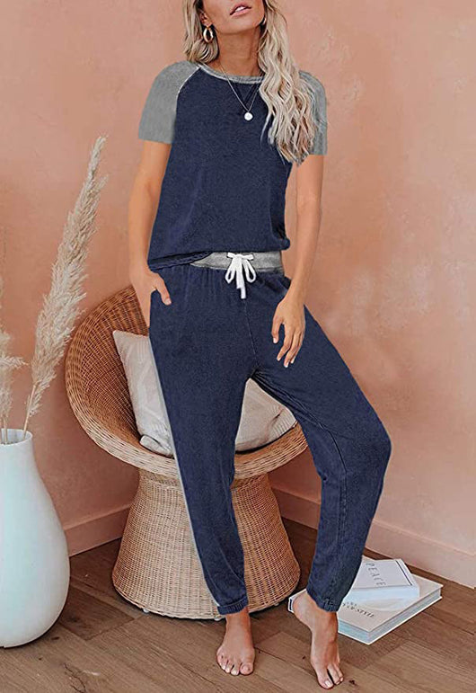 Traje Casual de Cuello Redondo con Costuras en Contraste - Image 15