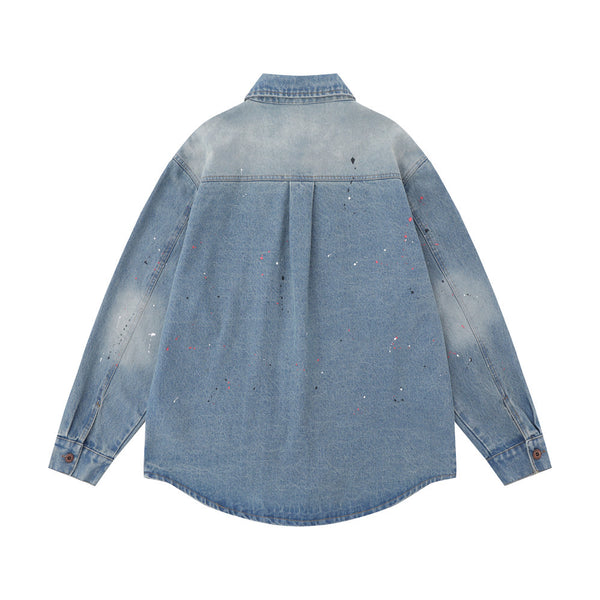 Camisa Denim Oversized con Bolsillos Bordados y Detalles Splash Ink