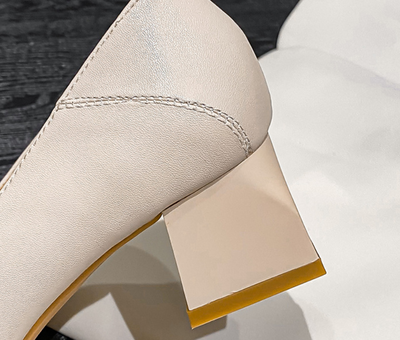 Zapatos de Cuero Genuino para Mujer con Tacón Medio y Punta Cuadrada - Image 10