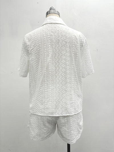 Blusa Corta con Cuello de Solapa y Detalles Calados para Mujer - Image 24